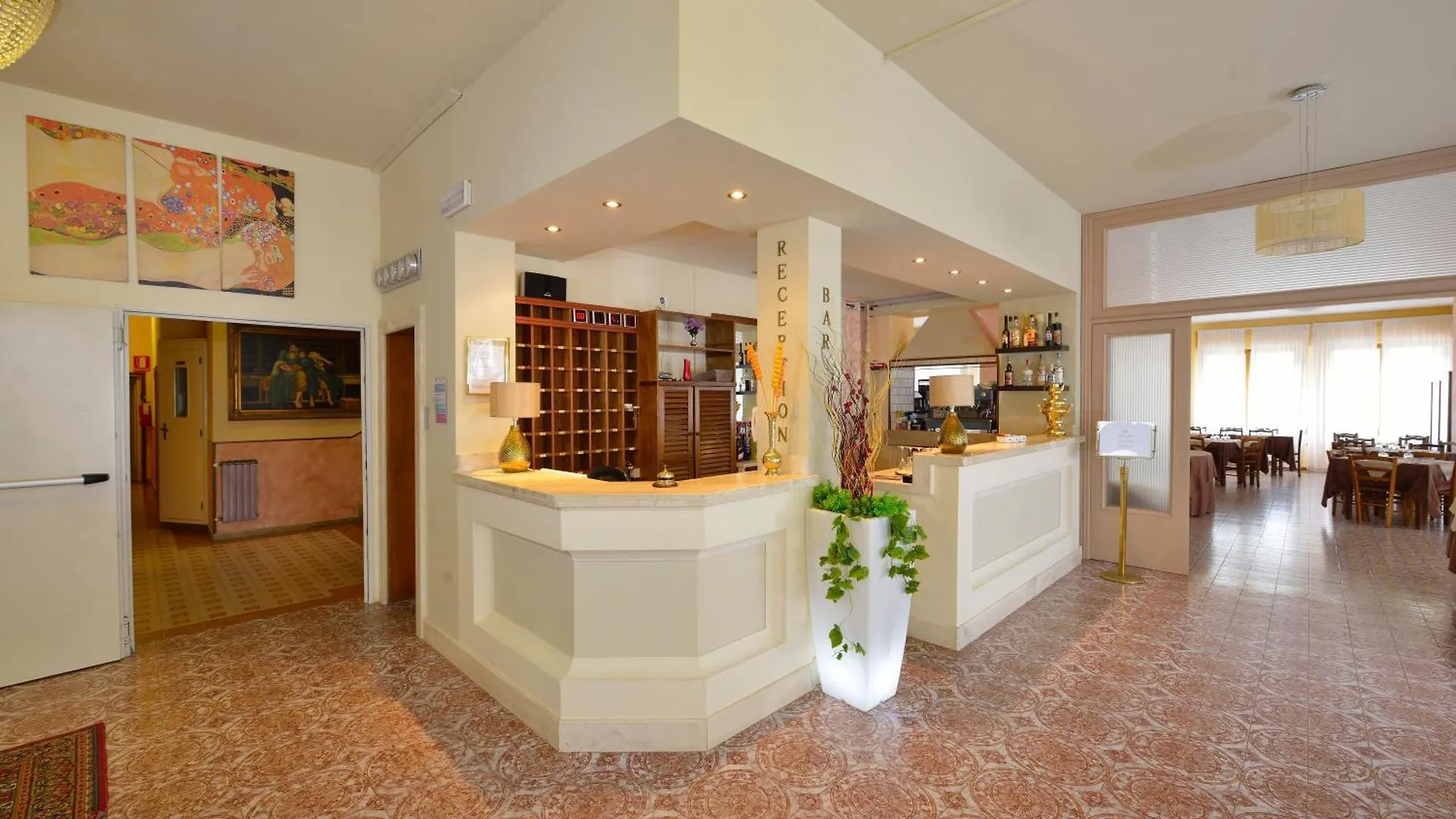 Hotel Attico Chianciano Terme 3*,
